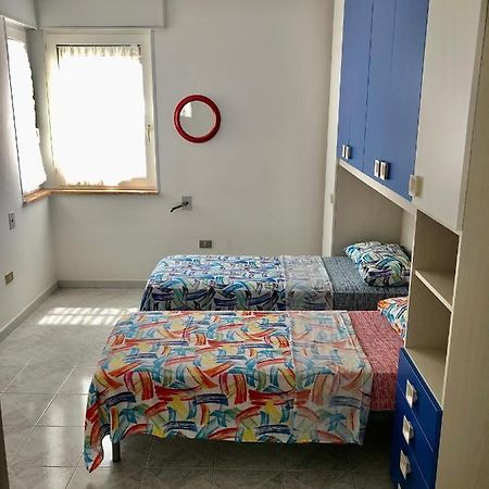 Casa Sul Corso Di Lido Marini Apartment Bagian luar foto