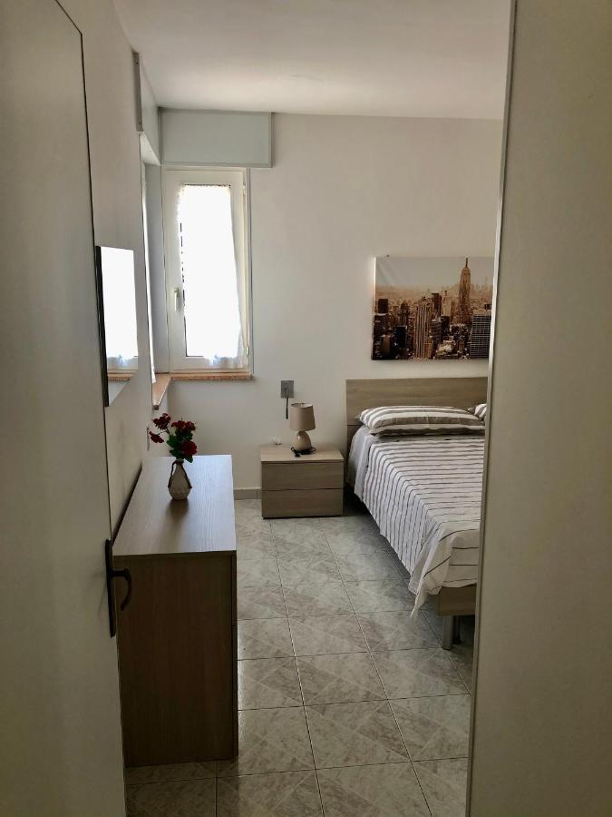 Casa Sul Corso Di Lido Marini Apartment Bagian luar foto